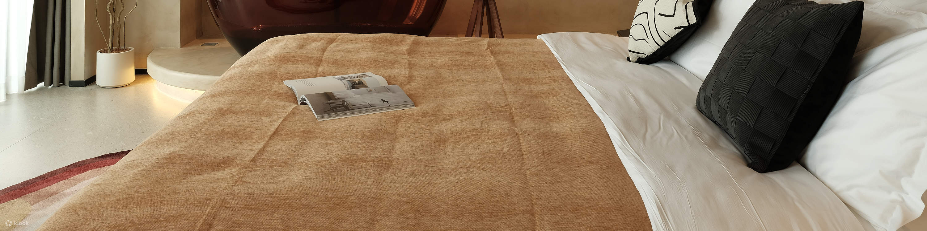 博淮・マウンテンビュー バスタブ キングベッドルーム